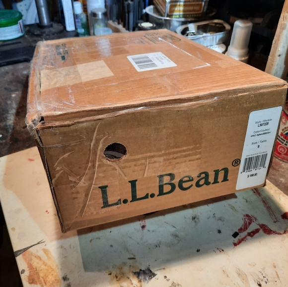 L.L. Bean Limited Edition 8" Bean Boots Limited Edition ColourBlock W 11/M9 - Picture 2 of 7